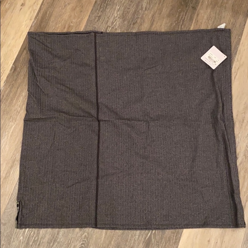 Lululemon vinyasa scarf